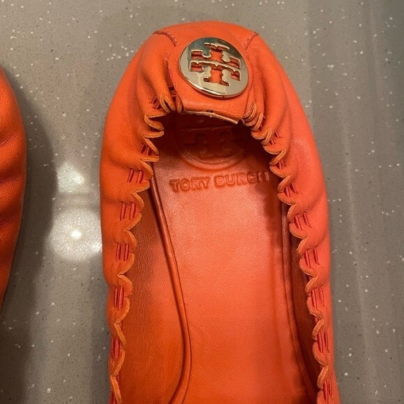 Tory Burch Orange Leather Tassel Scrunch Ballet Flats Size 7 - Picture 4 of 11